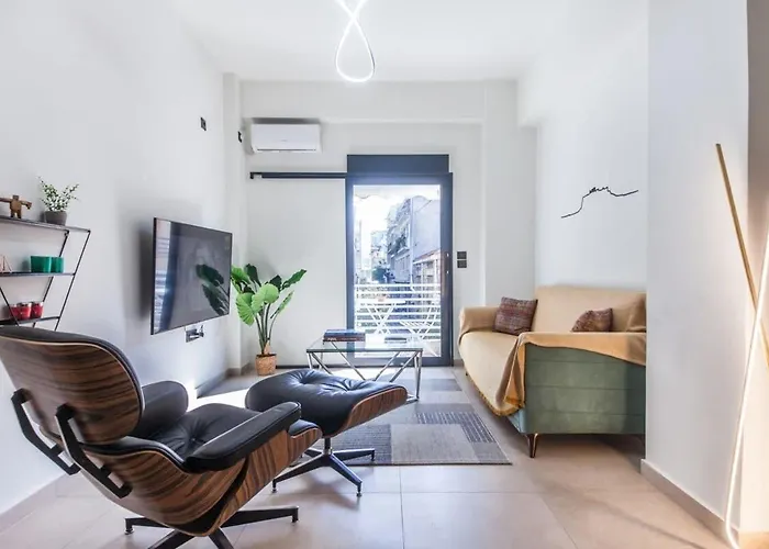 Beautiful Elegant Apartment Next To Monastiraki